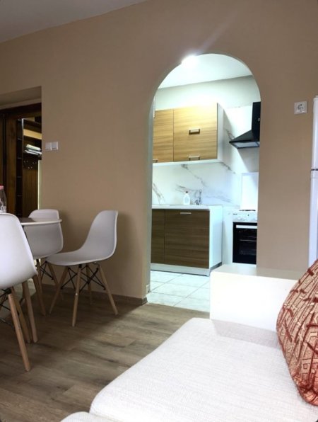 Tirane, jepet me qera apartament 2+1 Kati 2, 78 m² 600 € (21 dhjetori)