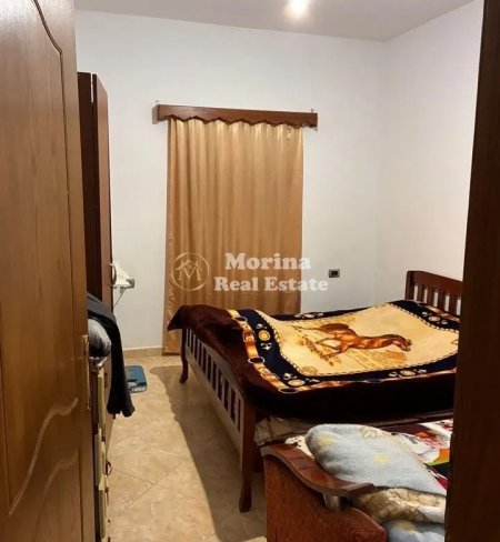 Tirane, jepet me qera apartament 2+1 Kati 2, 95 m² 350 € (Rruga Tre Vellezerit Kondi)