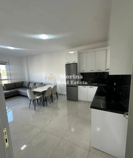 Tirane, jepet me qera apartament 2+1 Kati 3, 103 m² 600 € (Unaza e Madhe)