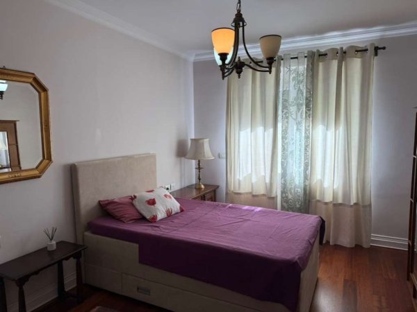 Tirane, shes apartament 3+1+Aneks+Ballkon Kati 2, 155 m² 496.000 € (Pran Xheko Imperial)