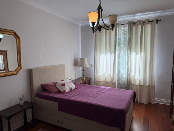 Tirane, shes apartament 3+1+Aneks+Ballkon Kati 2, 155 m² 496.000 € (Pran Xheko Imperial)