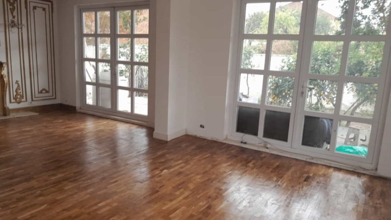 Tirane, jepet me qera Vile 3 Katshe , 450 m² 1.500 € (allais)