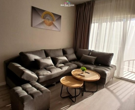 Tirane, jepet me qera apartament 2+1+Ballkon Kati 4, 76 m² 1.000 € (Zogu i Zi)