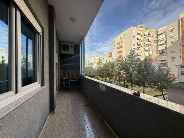Tirane, jap me qera apartament 2+1+Ballkon Kati 1, 108 m² 600 € (Vila L , ASTIR )  UNA59336