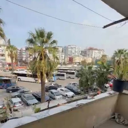 Durres, jepet me qera apartament 1+1+Ballkon Kati 2, 60 m² 320 € (STACIONI TRENIT DURRES 320EURO PER BIZNES)