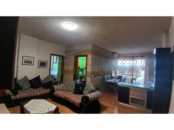 Tirane, jepet me qera apartament 2+1 Kati 3, 84 m² 465 € (Fresk , Rruga Dajtit)
