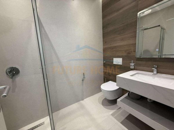 Tirane, jepet me qera apartament 2+1+Ballkon+Post Parkimi  Kati 3, 110 m² 900 € (BULEVARDI RI)   UNA59342