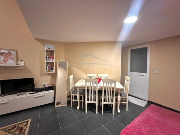 Tirane, shitet apartament duplex Dublex Kati 0, 46 m² 87.000 € (Liqeni i Thate)