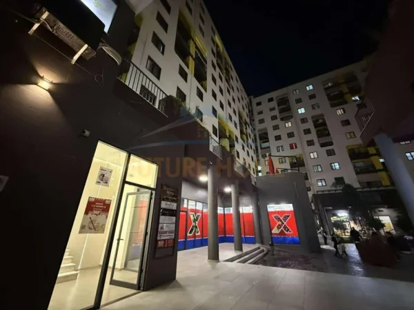 Tirane, shitet ambjent biznesi (Atelier Mode ) Kati 1, 108 m² 55.000 € (GRAND GALLERY)  UNA59343