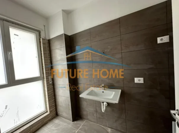 Tirane, shitet apartament 2+1+2+Ballkon Kati 3, 110 m² 187.700 € (Don Bosko)