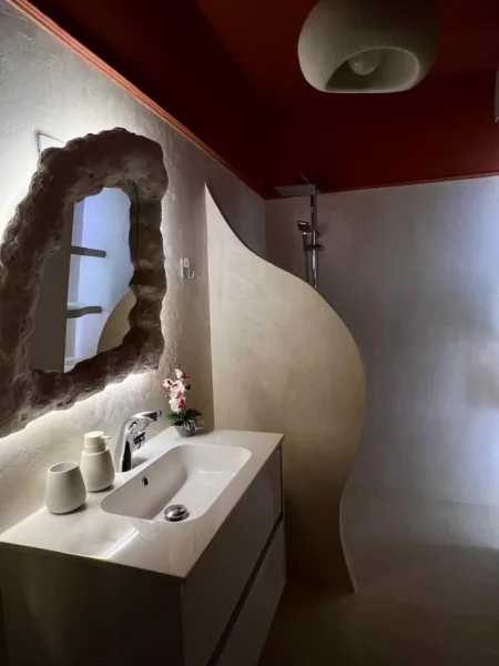 Tirane, jepet me qera apartament 2+1+Ballkon Kati 4, 75 m² 550 € (RRUGA TEODOR KEKO)