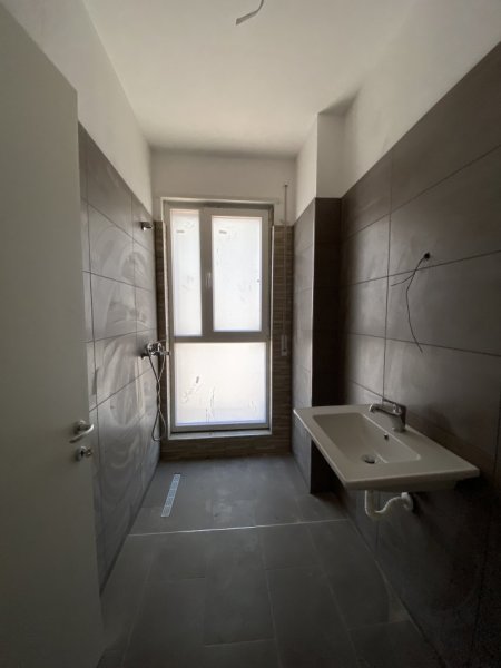 Tirane, shitet apartament 2+1+Ballkon Kati 3, 110 m² 187.700 € (Don Bosko Trio Towers)