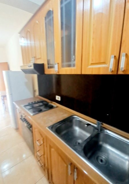 JEPET ME QERA APARTAMENT 2+1 RRUGA ELBASANIT 400 MIJE LEKE/MUAJ I DISKUTUESHEM - 0 KOMISION