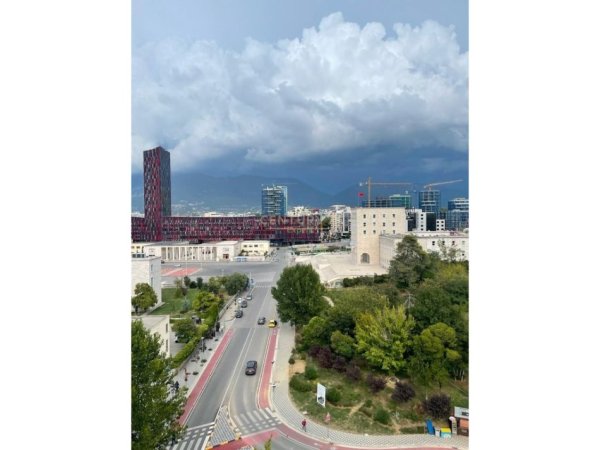 Tirane, shitet apartament 2+1+Aneks+Ballkon Kati 5, 116 m² 650.000 € (Garda)