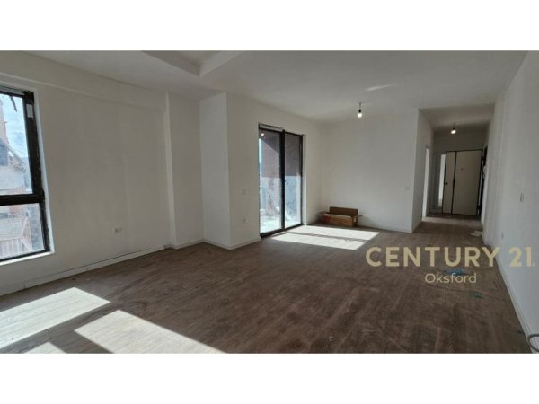 Tirane, jepet me qera apartament 2+1 Kati 6, 93 m² 1.000 € (Myslym Shyri)