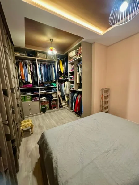 Tirane, shitet apartament 2+1 Kati 5, 115 m² 188.000 € (Ali Dem, Kompleksi Mangalem 21)