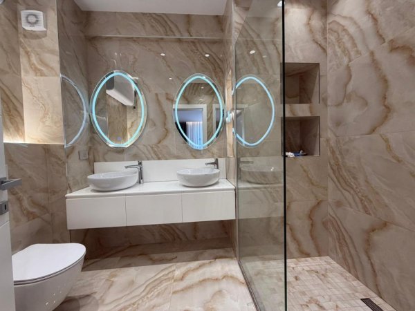 Tirane, jepet me qera apartament 2+1 Kati 3, 108 m² 1.350 € (liqeni i thate)