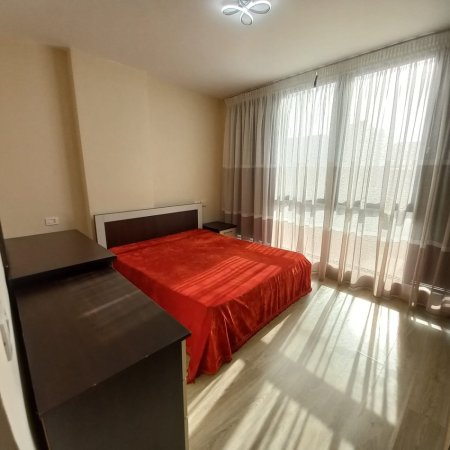 Tirane, jepet me qera apartament Kati 2, 95 m² 700 € ( Apartament me qira 2+1 tek Rezidenca Alba)