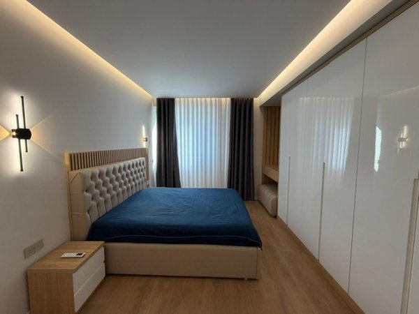 Tirane, jepet me qera apartament 2+1 , 108 m² 1350 € (Liqeni i Thate)