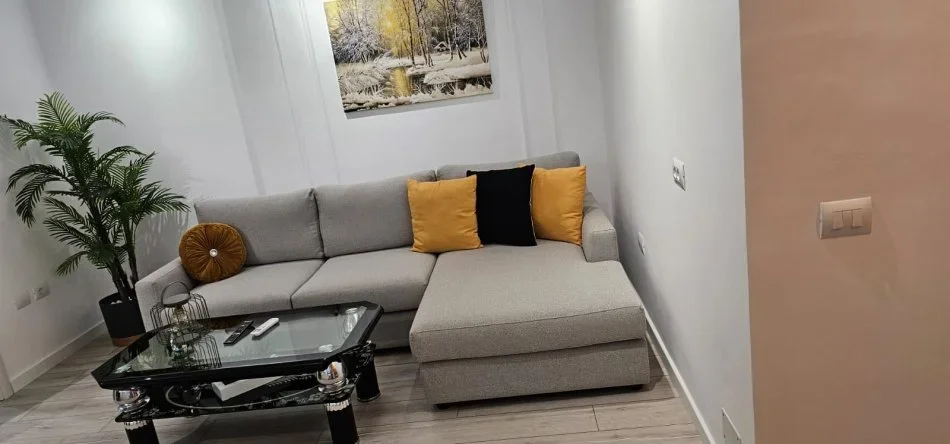 Durres, shitet apartament 1+1+Ballkon Kati 4, 56 m² 108000 € (RROTA KUQE PLAZH)