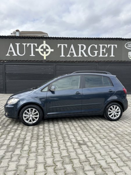 Tirane, VW GOLF PLUS 1.9 TDI Nafte, automatik -Viti 2008,5.300 €