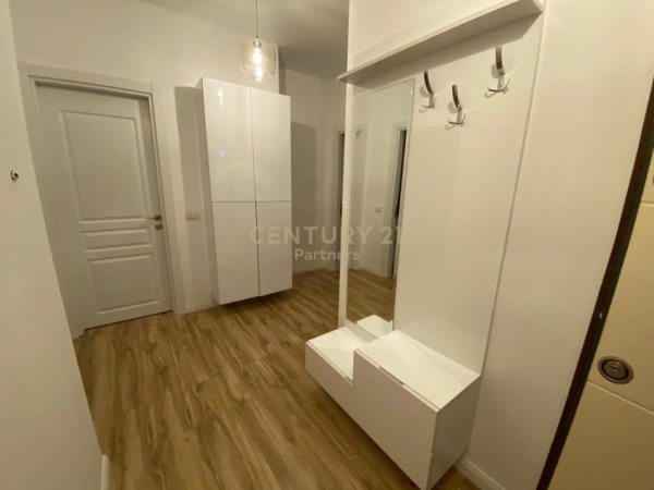 Tirane, jepet me qera apartament 2+1+Aneks+Ballkon Kati 8, 106 m² 570 € (Tirane Golden Park 3)