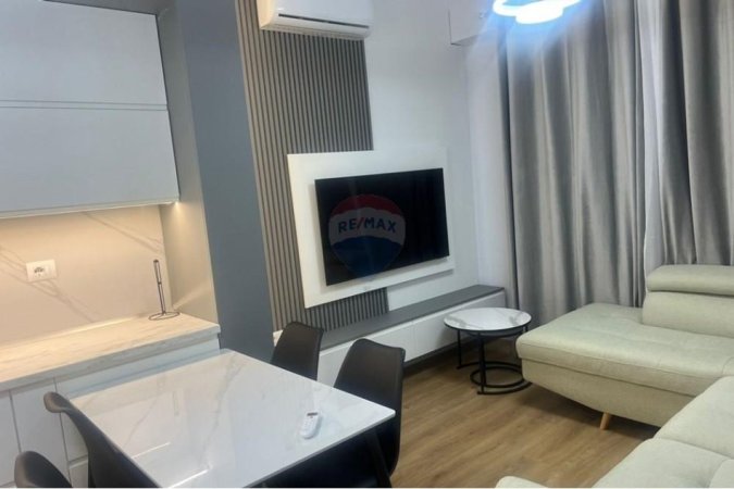 Tirane, jepet me qera apartament 1+1+Ballkon Kati 1, 65 m² 450 € (Kompleksi Kaimi)