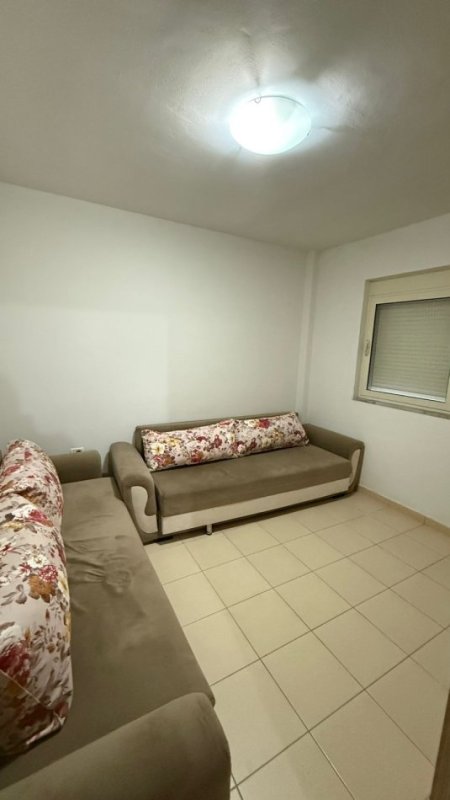 Tirane, shitet apartament 2+1 Kati 5, 94 m² 105.000 € (Casa Italia)