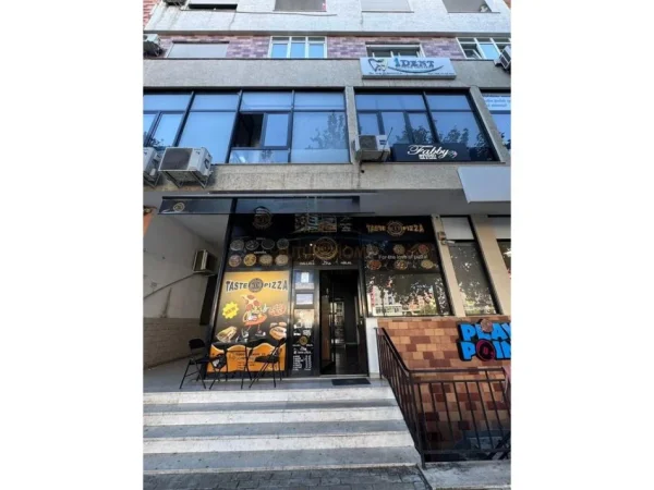 Tirane, shitet bar-resorant Kati 0, 35 m² 40.000 € 