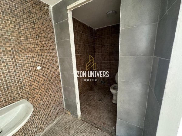 Tirane, jepet me qera ambjent biznesi Kati 0, 132 m² 650 € (Kombinat, Rruga Besim Alla Tirana, Albania)