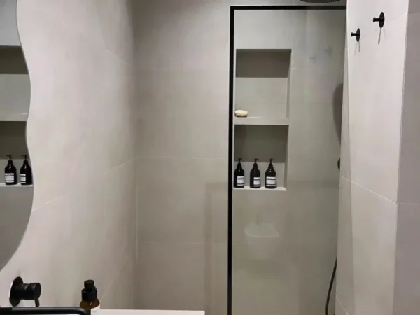 Tirane, shitet apartament 2+1 , 108 m² 255.000 € (rezidence banimi)