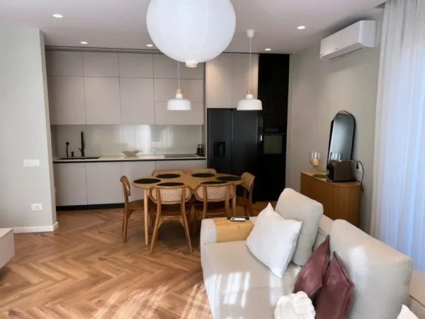Tirane, shitet apartament 2+1 , 108 m² 255.000 € (rezidence banimi)