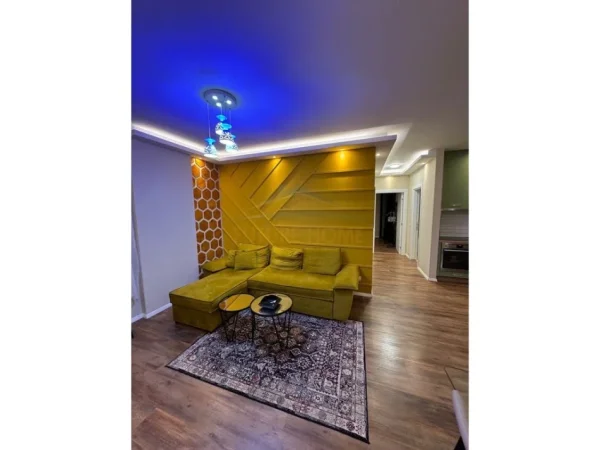 Tirane, jepet me qera apartament 2+1 Kati 8, 69 m² 650 € (Rezidenca Future Home,Unaza e Re,Astir)