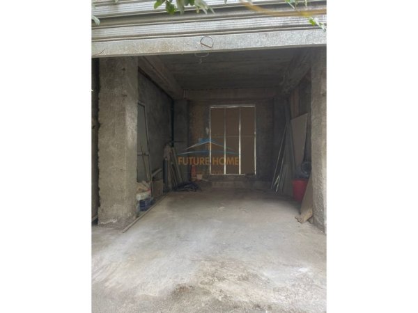 Tirane, jepet me qera apartament 1+1 Kati 1, 65 m² 400 € 