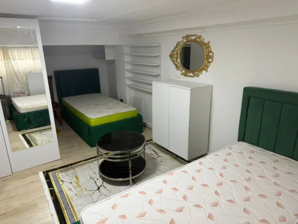 Tirane, jepet me qera apartament duplex 1+1 Kati 0, 51 m² 530 € 