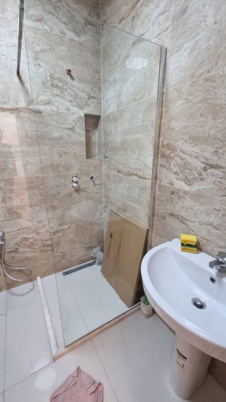 Jepet me Qira Super Apartament 1+1 i ri, i mobiluar tek Zogu i Zi,  Kati 8, 70 m² 700 €URO