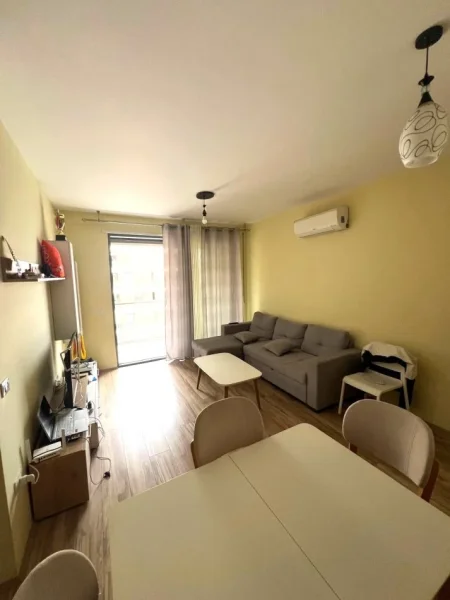 Tirane, jap me qera apartament 2+1 Kati 6, 100 m² 750 € (Kompleksi Fiori di Bosko)