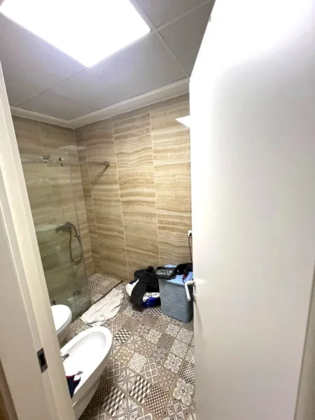 Tirane, jap me qera apartament 2+1 Kati 6, 100 m² 750 € (Kompleksi Fiori di Bosko)