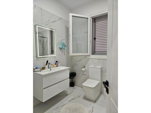 Durres, shitet Vile 2 Katshe Kati 2, 500 m² 320.000 € (Golem)