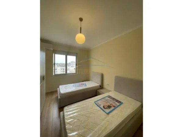 Durres, shitet apartament 2+1+Ballkon Kati 6, 110 m² 150.000 € 