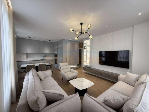 Tirane, jepet me qera apartament 2+1+Ballkon Kati 3, 100 m² 900 € (Bulevardi i Ri)