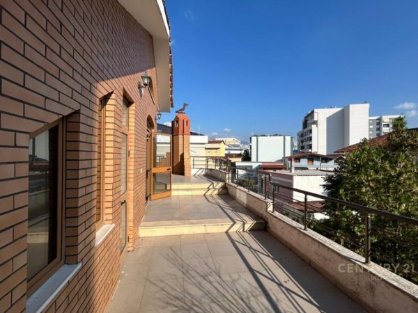 Tirane, shes Vile 3 Katshe Kati 3, 491 m² 770.000 € 