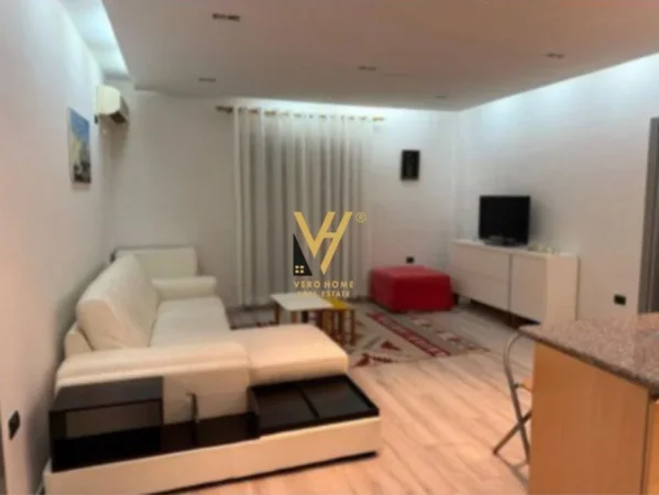 Tirane, jepet me qera apartament 1+1+Ballkon Kati 8, 62 m² 600 € (RRUGA DERVISH HIMA)