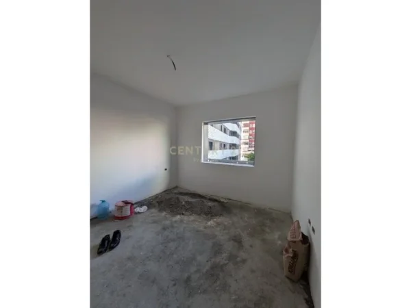 Tirane, shes apartament 2+1+Aneks+Ballkon Kati 2, 108 m² 269.900 € (Corner Residence)