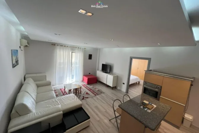 Tirane, jepet me qera apartament 1+1 Kati 8, 65 m² 600 € (Rruga e Elbasanit)
