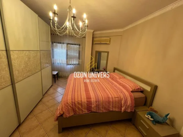 Tirane, shitet apartament 2+1+Ballkon Kati 5, 122 m² 250.000 € (Usluga Residence, Stacioni i Trenit Tirana, Albania)