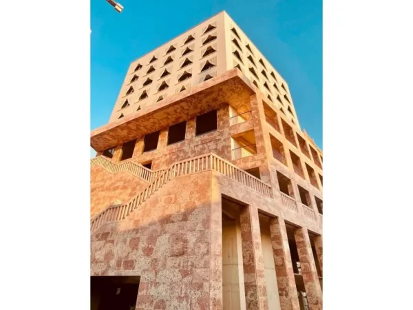 Tirane, shes apartament 2+1+Aneks+Ballkon Kati 12, 155 m² (Book Building)