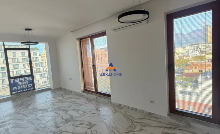Tirane, jepet me qera ambjent biznesi Kati 7, 70 m² 1.200 € (RRUGA E KAVAJES)