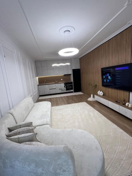 Tirane, shitet apartament 2+1 Kati 4, 102 m² 173.000 € (ASTIR)