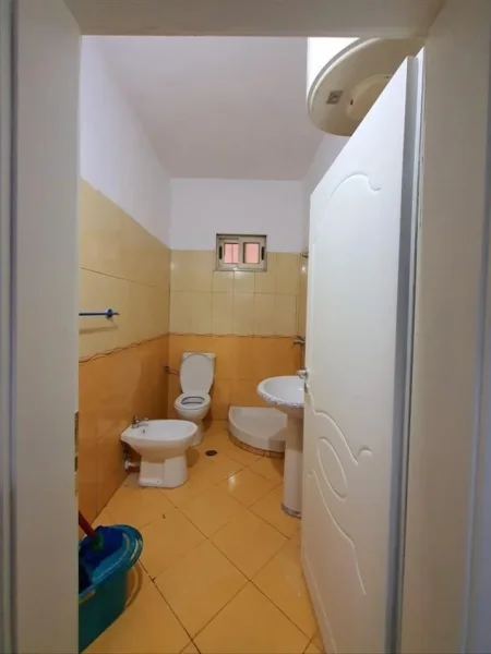 Tirane, shitet apartament 2+1 Kati 1, 75 m² 140.000 € (Xhamia e Tabakëve)
